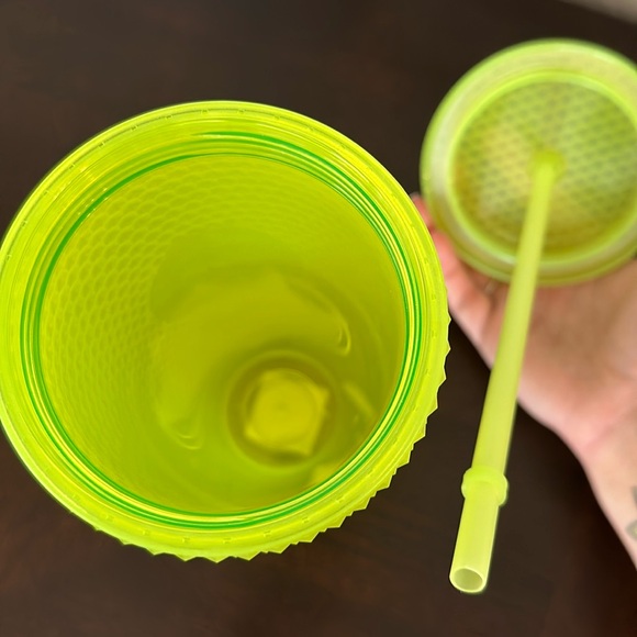 Starbucks fall 2022 lemongrass glow in the dark tumbler - Picture 5 of 5